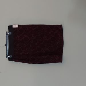 XL red with black roses skirt. NWT